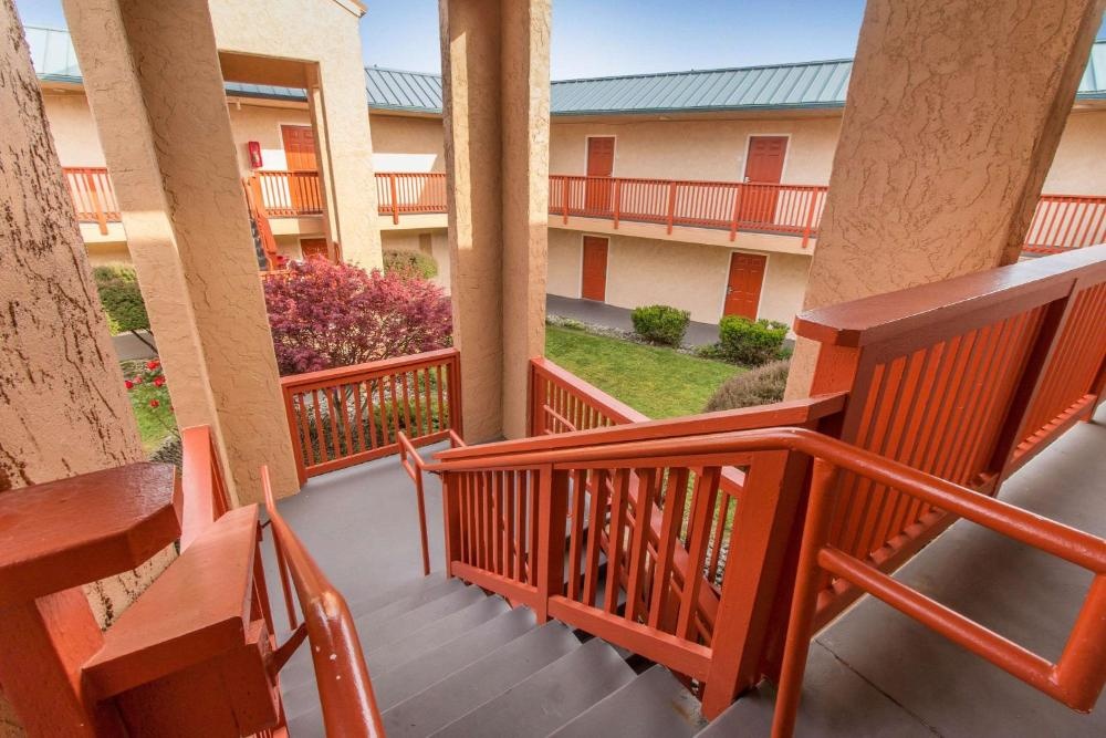Quality Inn & Suites Crescent City Redwood Coast